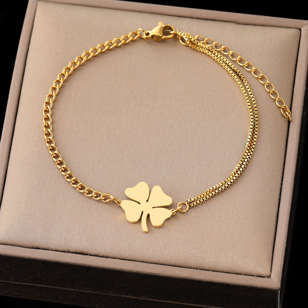 Retro Love Clover Bracelet